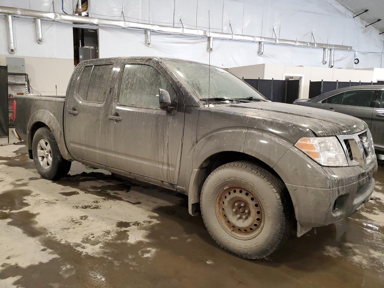 2012 NISSAN FRONTIER S - Фото 4