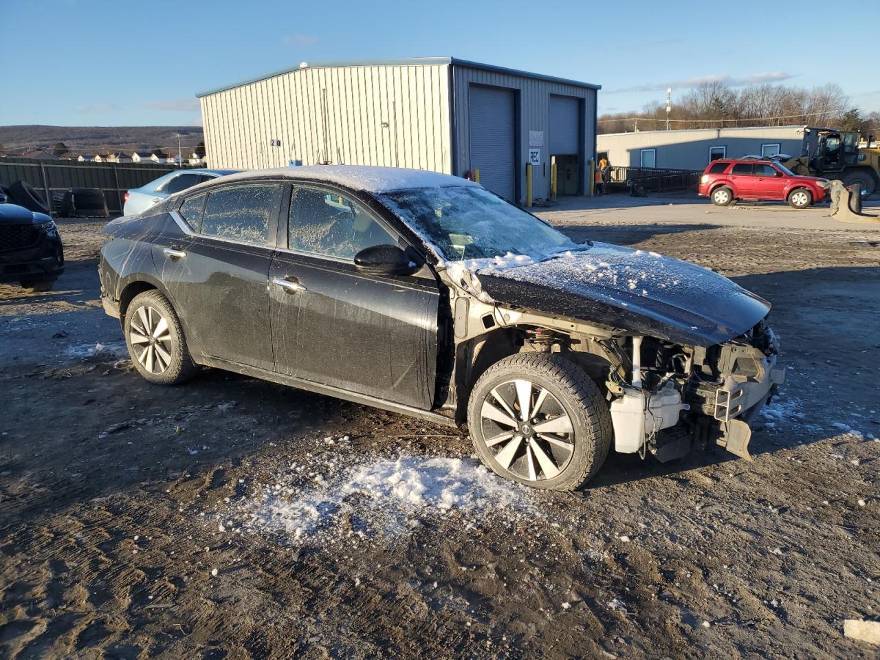 2022 NISSAN ALTIMA SV - Image 4