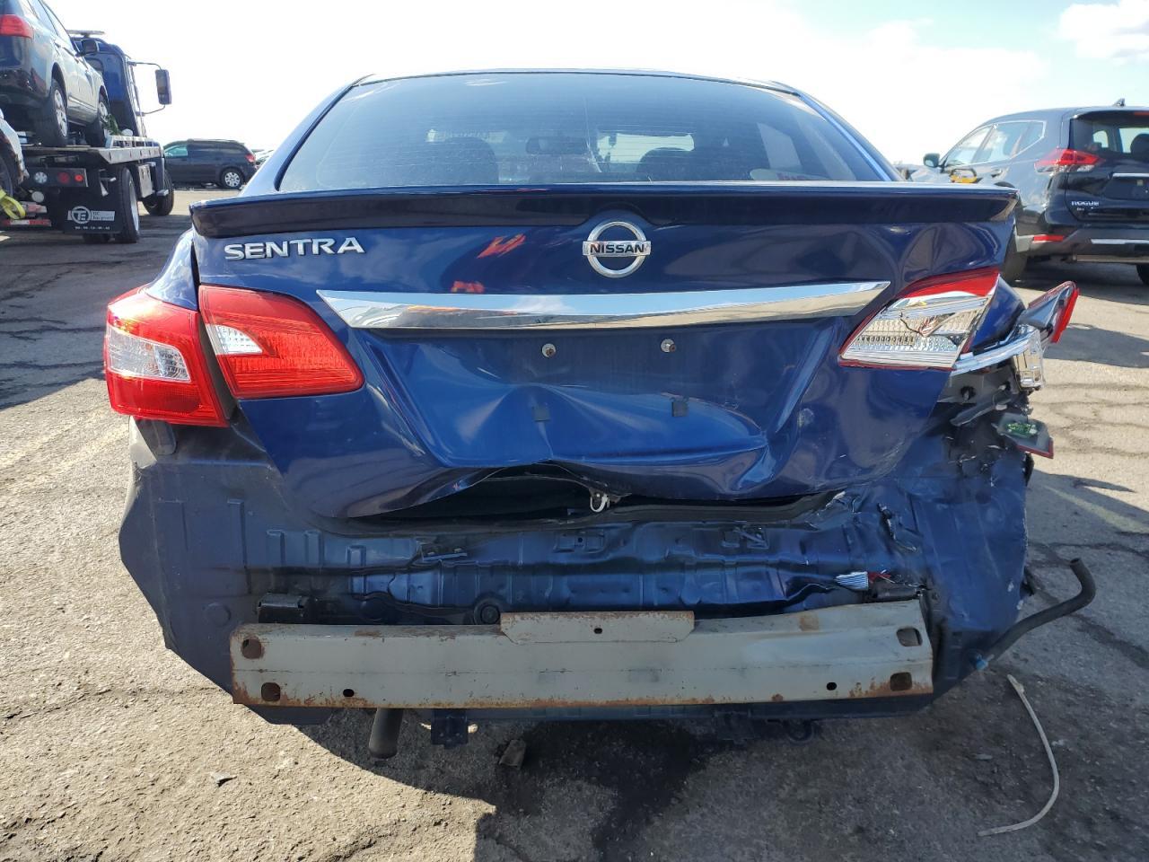 2017 NISSAN SENTRA S - Фото 6