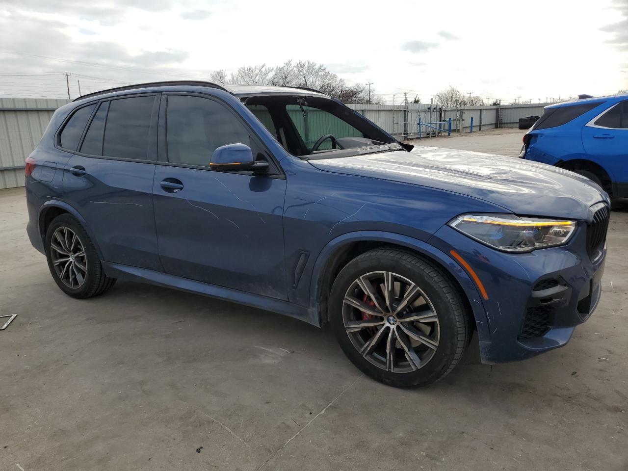 2022 BMW X5 XDRIVE4 - Фото 4
