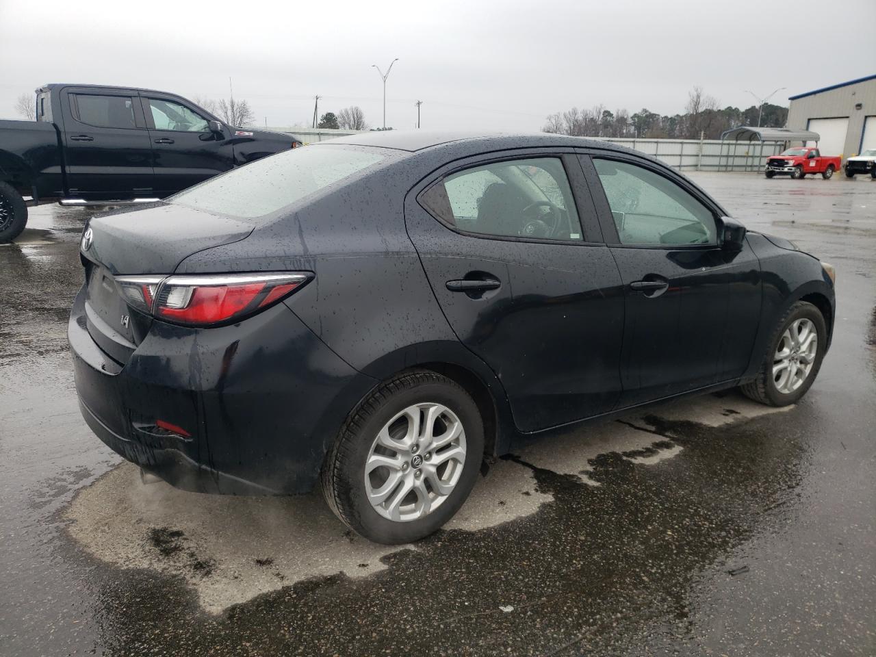 2017 TOYOTA YARIS IA - Image 3