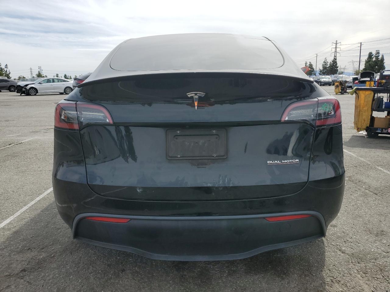 2022 TESLA MODEL Y - Фото 6