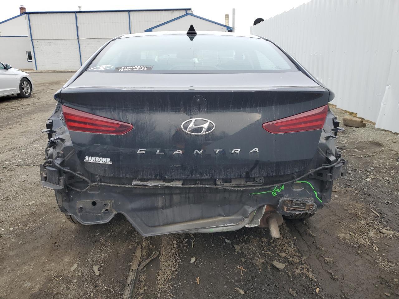 2019 HYUNDAI ELANTRA SE - Фото 6