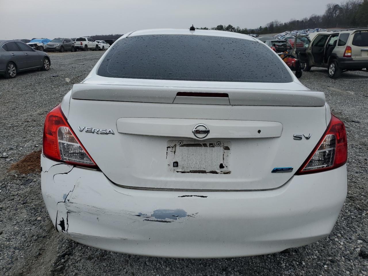 2014 NISSAN VERSA S - Фото 6