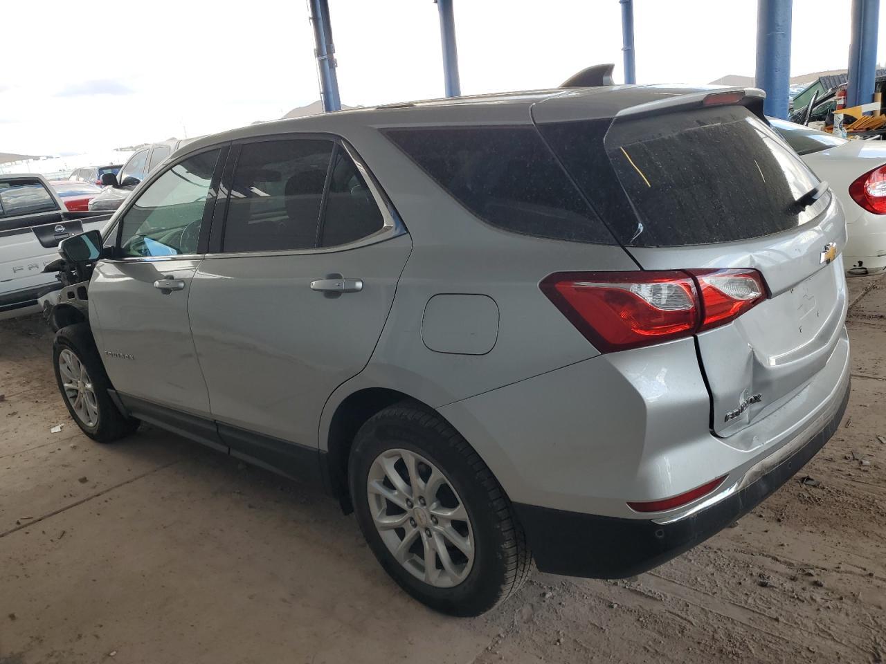 2019 CHEVROLET EQUINOX LT - Image 2