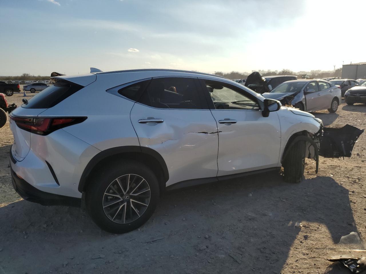 2024 LEXUS NX 350H BA - Image 3