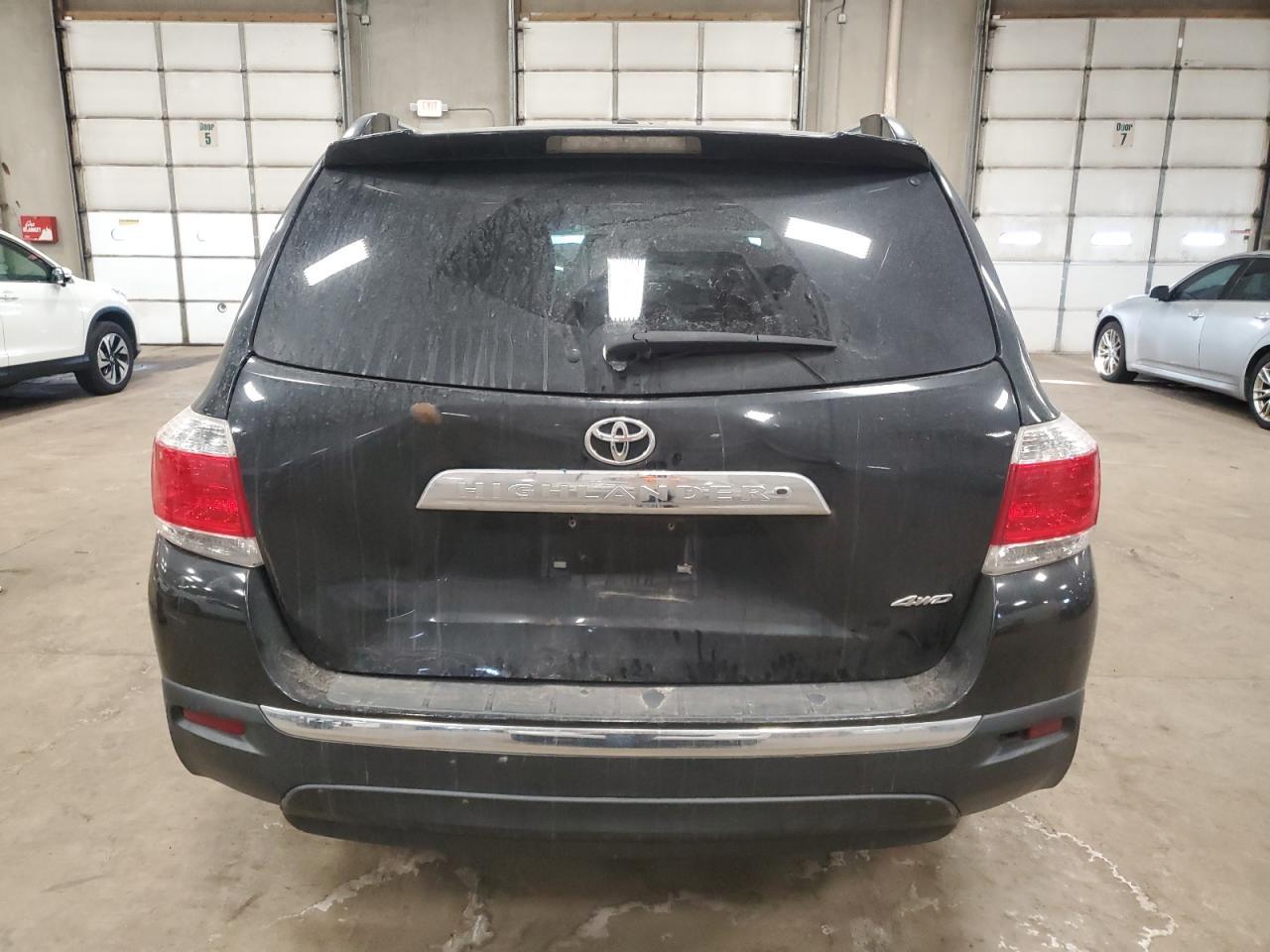 2011 TOYOTA HIGHLANDER - Фото 6