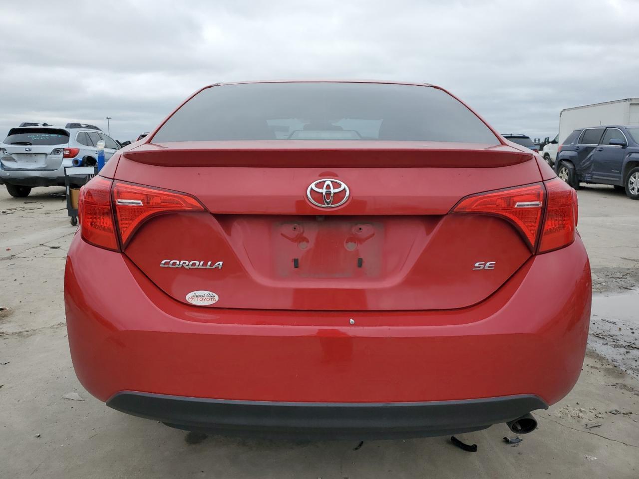 2018 TOYOTA COROLLA L - Image 6