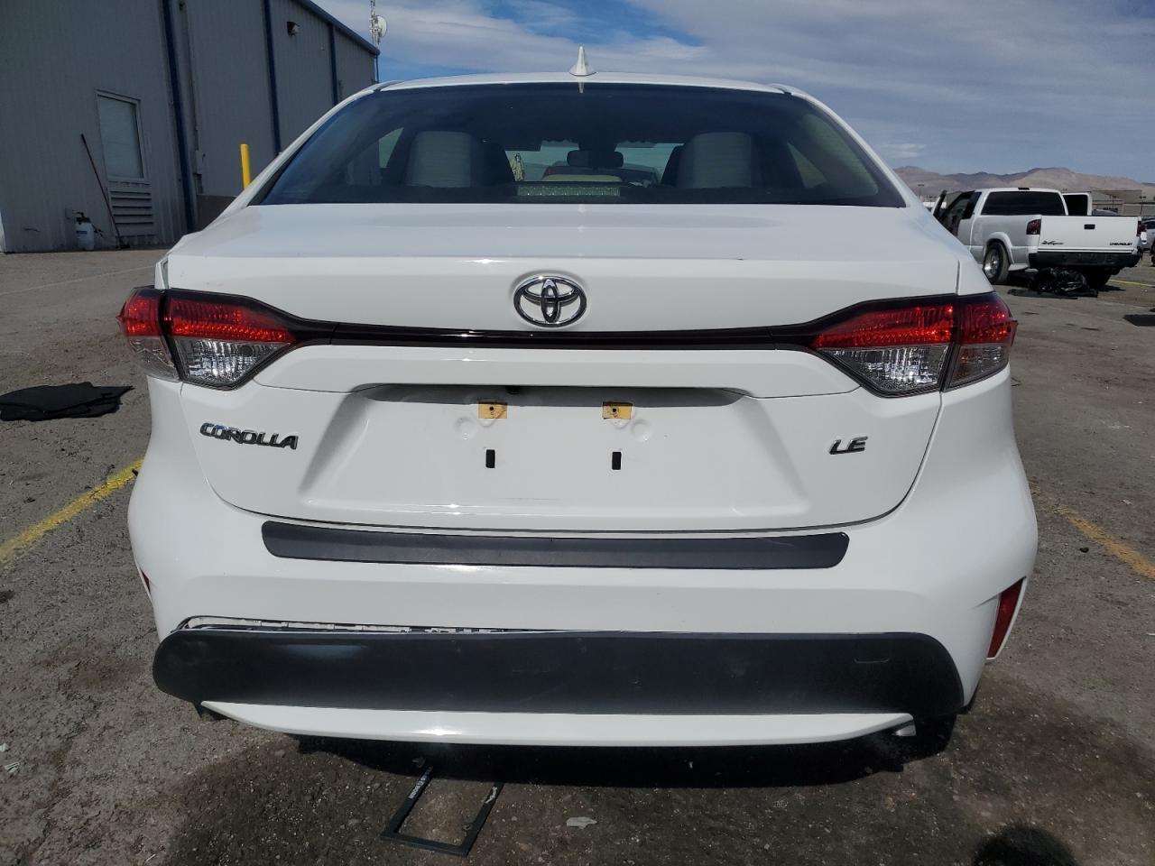 2020 TOYOTA COROLLA LE - Image 6