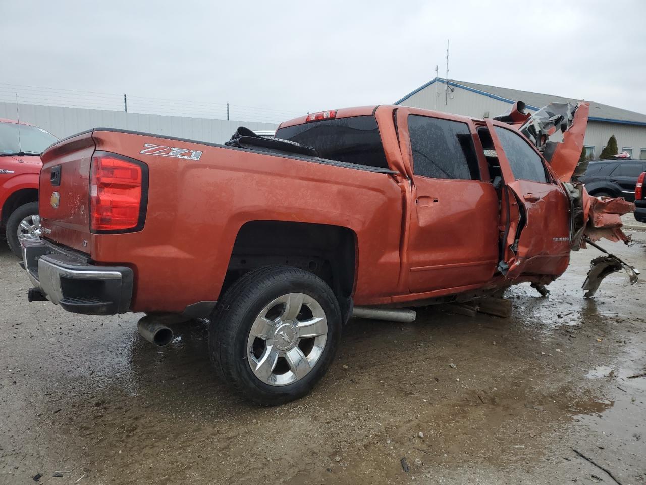 2015 CHEVROLET SILVERADO - Фото 3