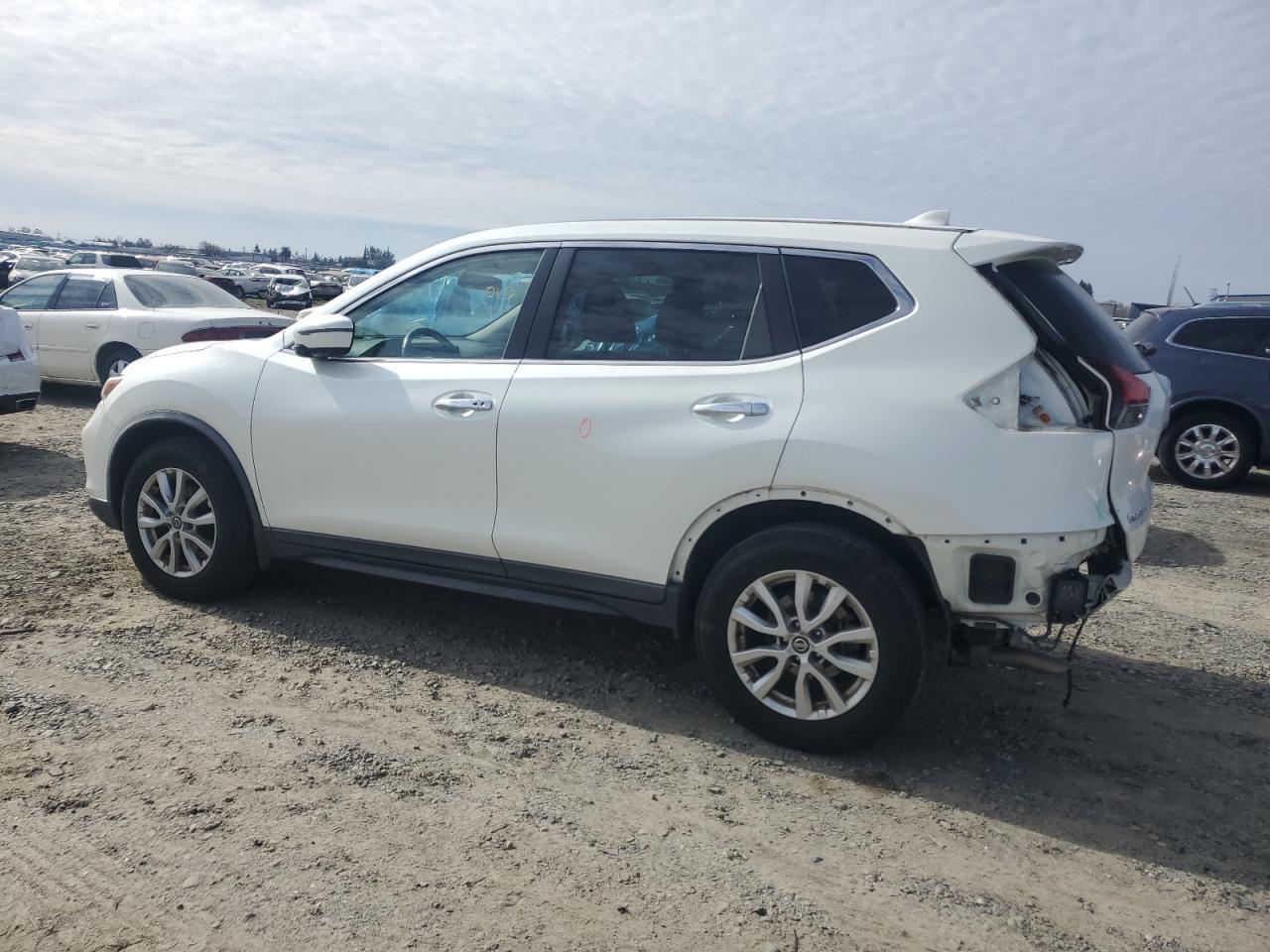 2018 NISSAN ROGUE S - Image 2