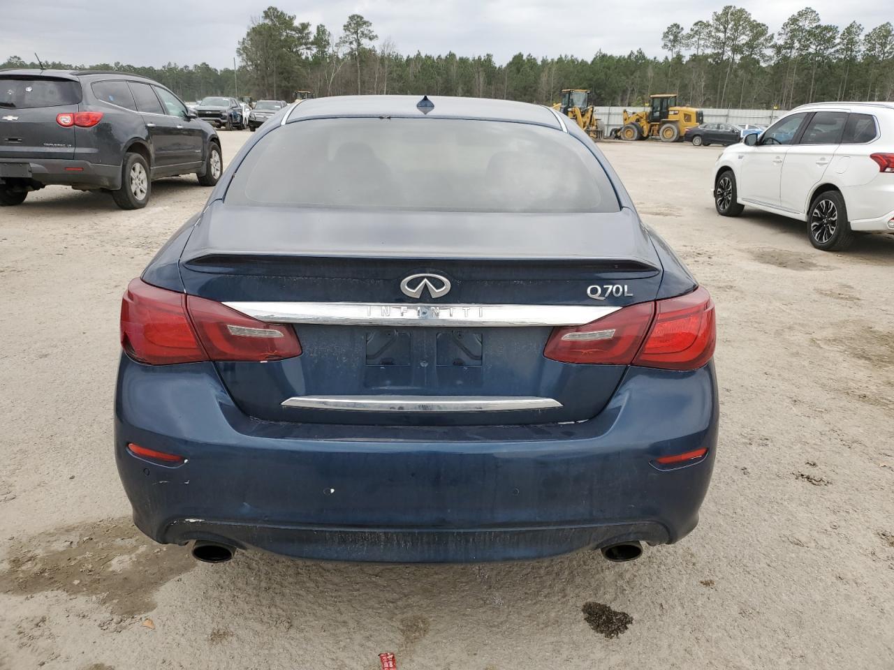 2015 INFINITI Q70L 3.7 - Image 6