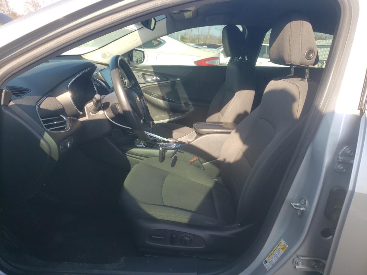 2017 CHEVROLET MALIBU LT - Фото 7