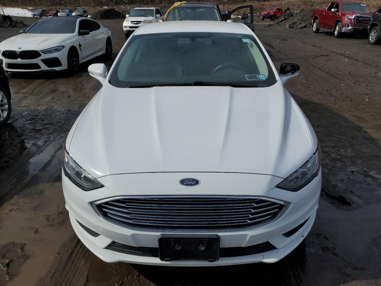 2017 FORD FUSION SE - Image 5