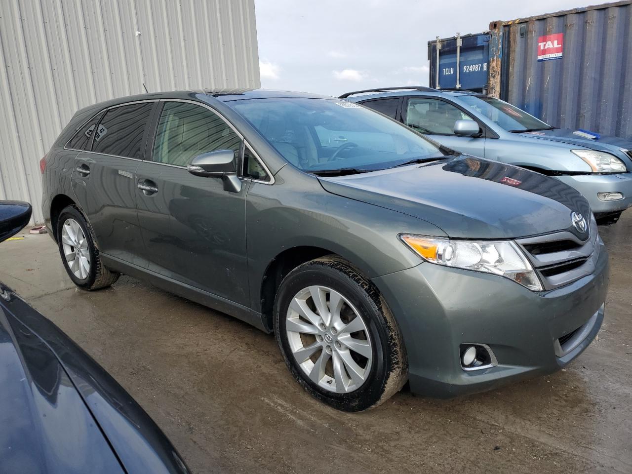2014 TOYOTA VENZA LE - Фото 4
