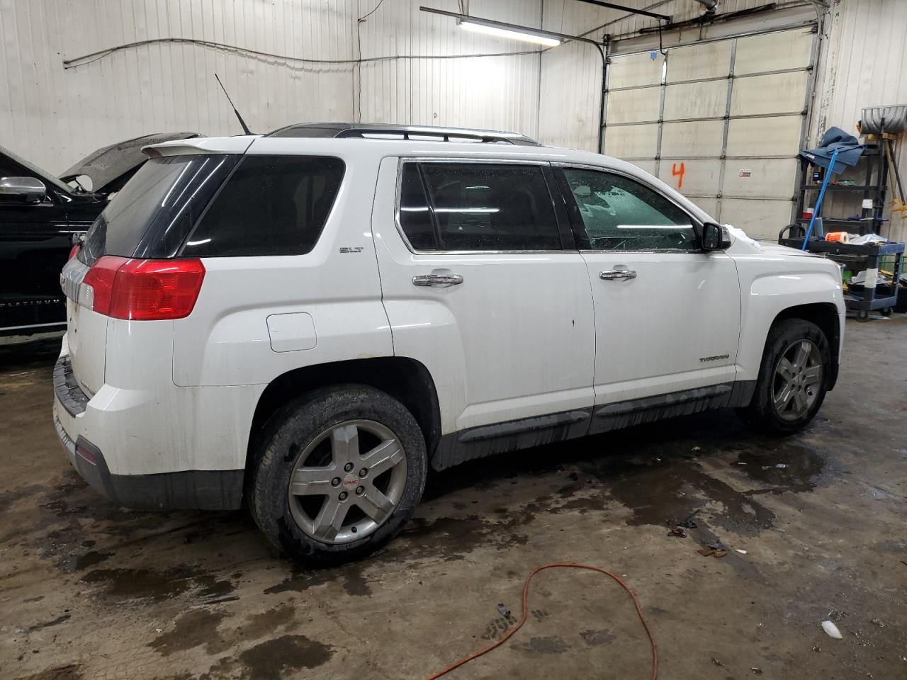 2012 GMC TERRAIN SL - Фото 3
