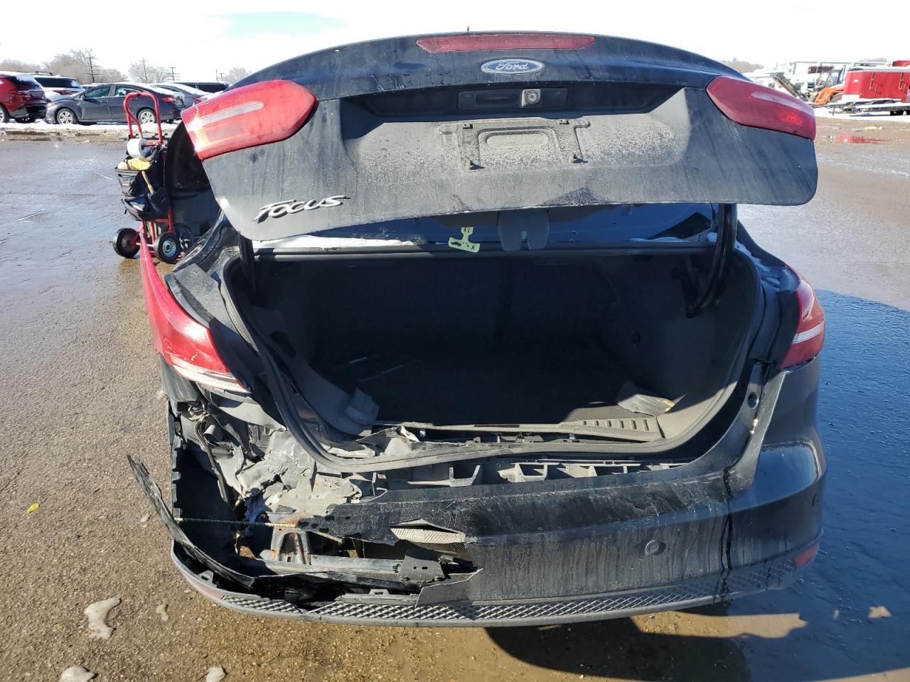 2016 FORD FOCUS SE - Image 6