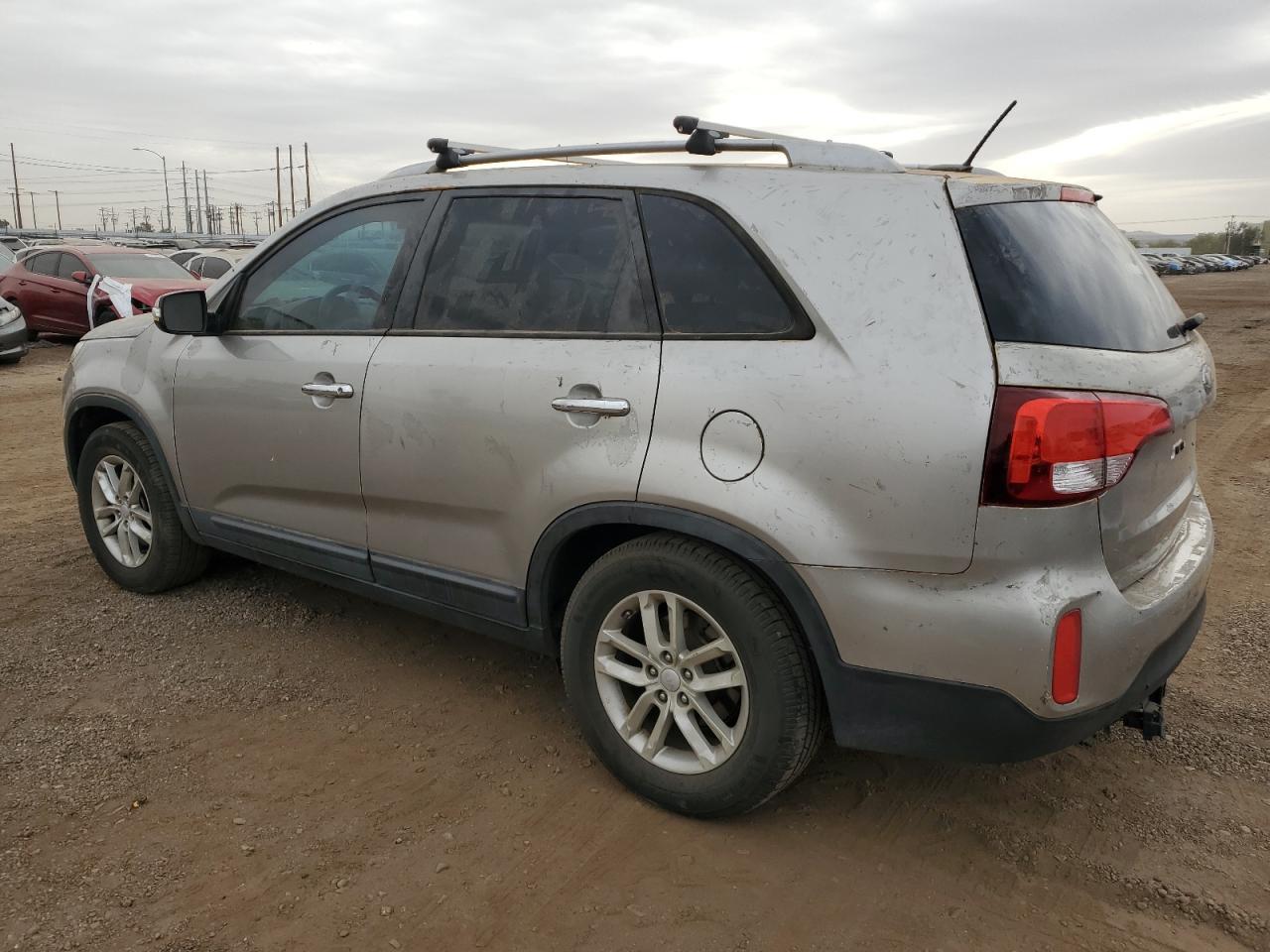 2014 KIA SORENTO LX - Image 2