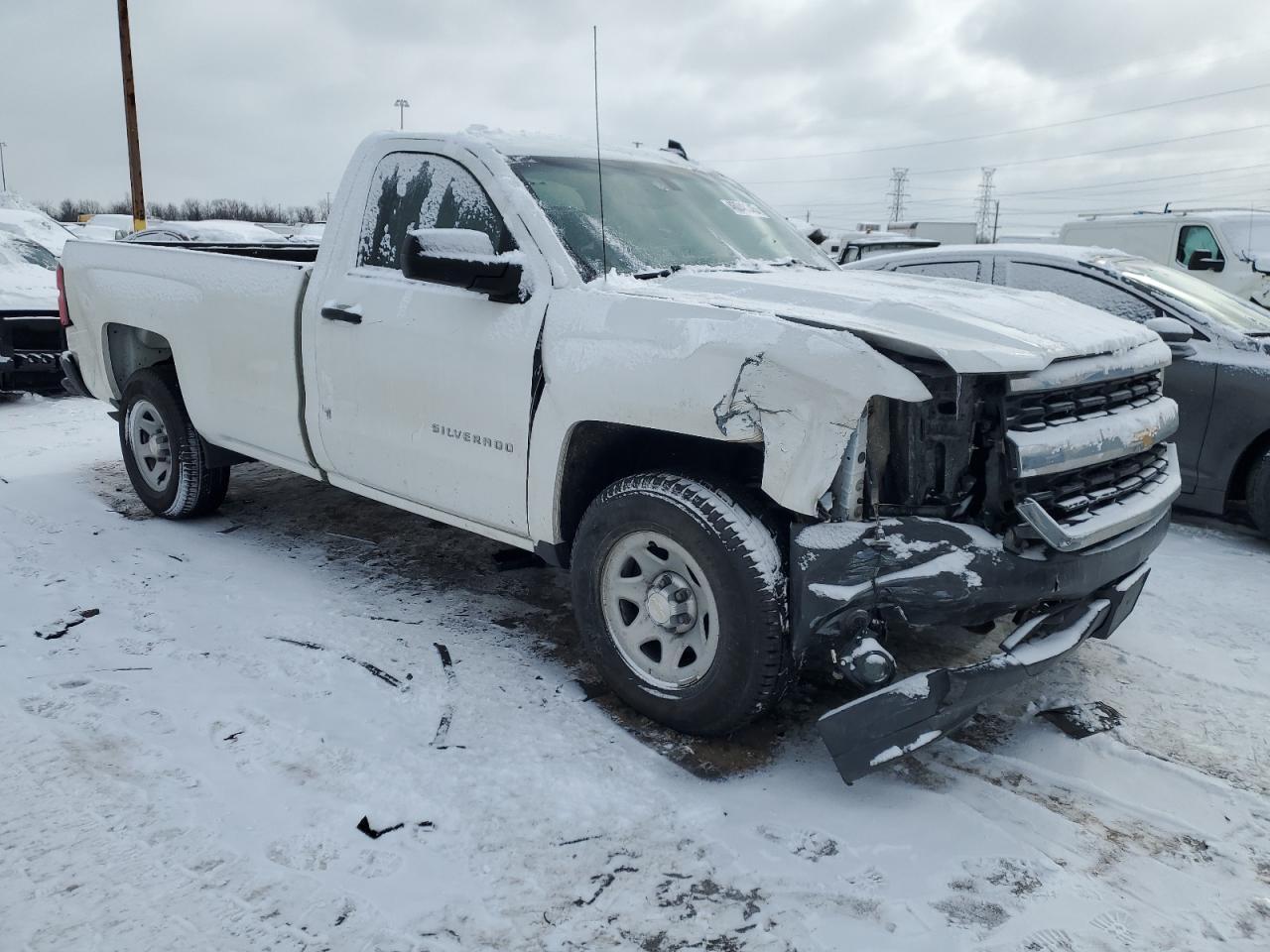 2017 CHEVROLET SILVERADO - Image 4