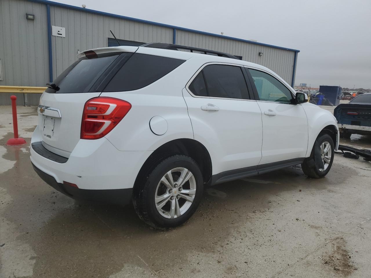 2016 CHEVROLET EQUINOX LT - Image 3