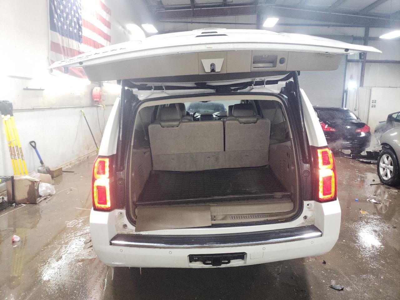 2016 CHEVROLET SUBURBAN K - Фото 6
