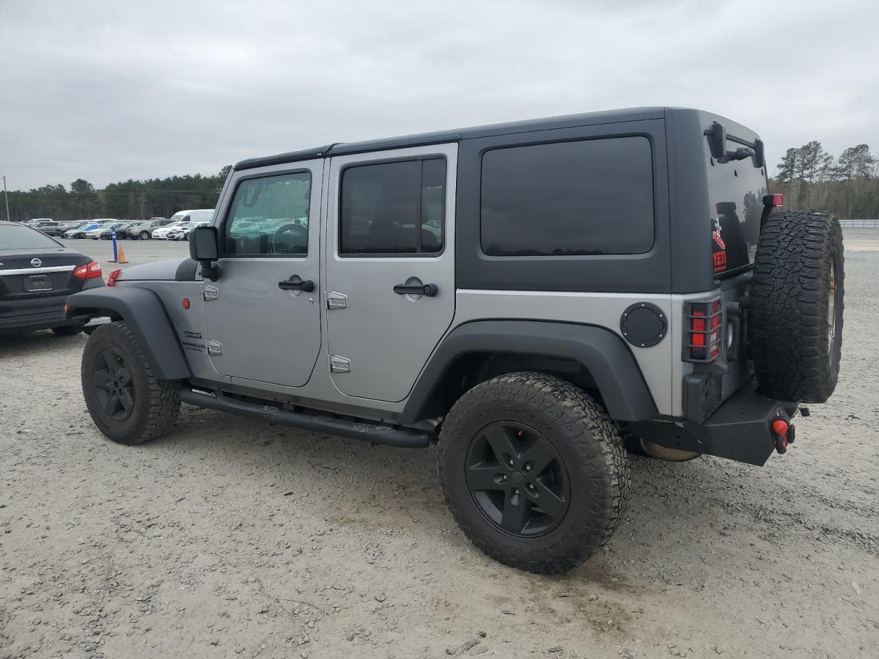 2017 JEEP WRANGLER U - Фото 2