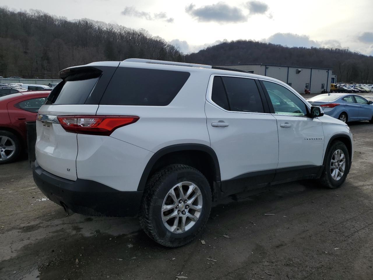 2018 CHEVROLET TRAVERSE L - Image 3