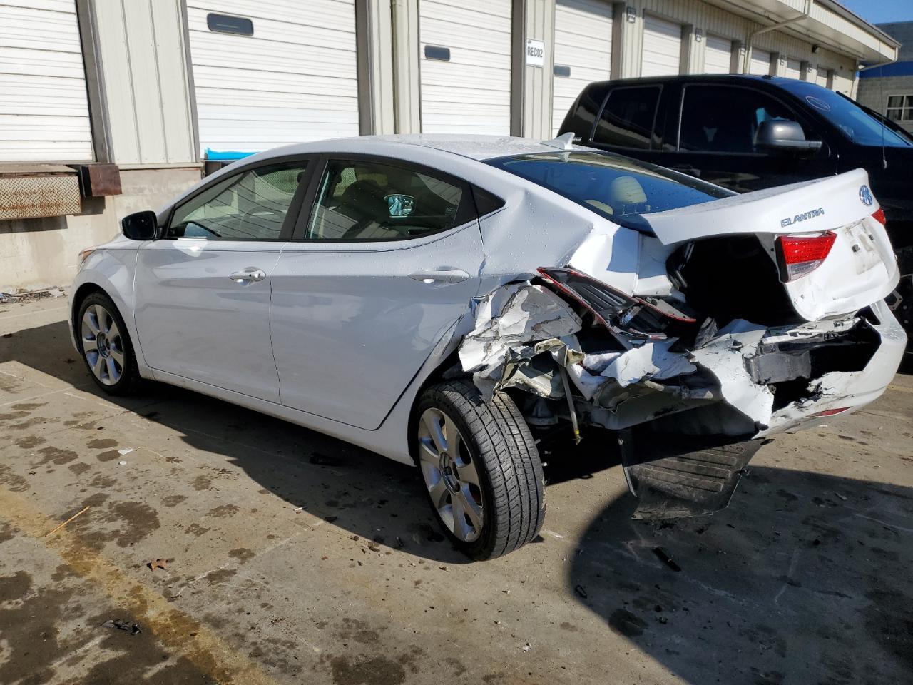 2013 HYUNDAI ELANTRA GL - Image 2