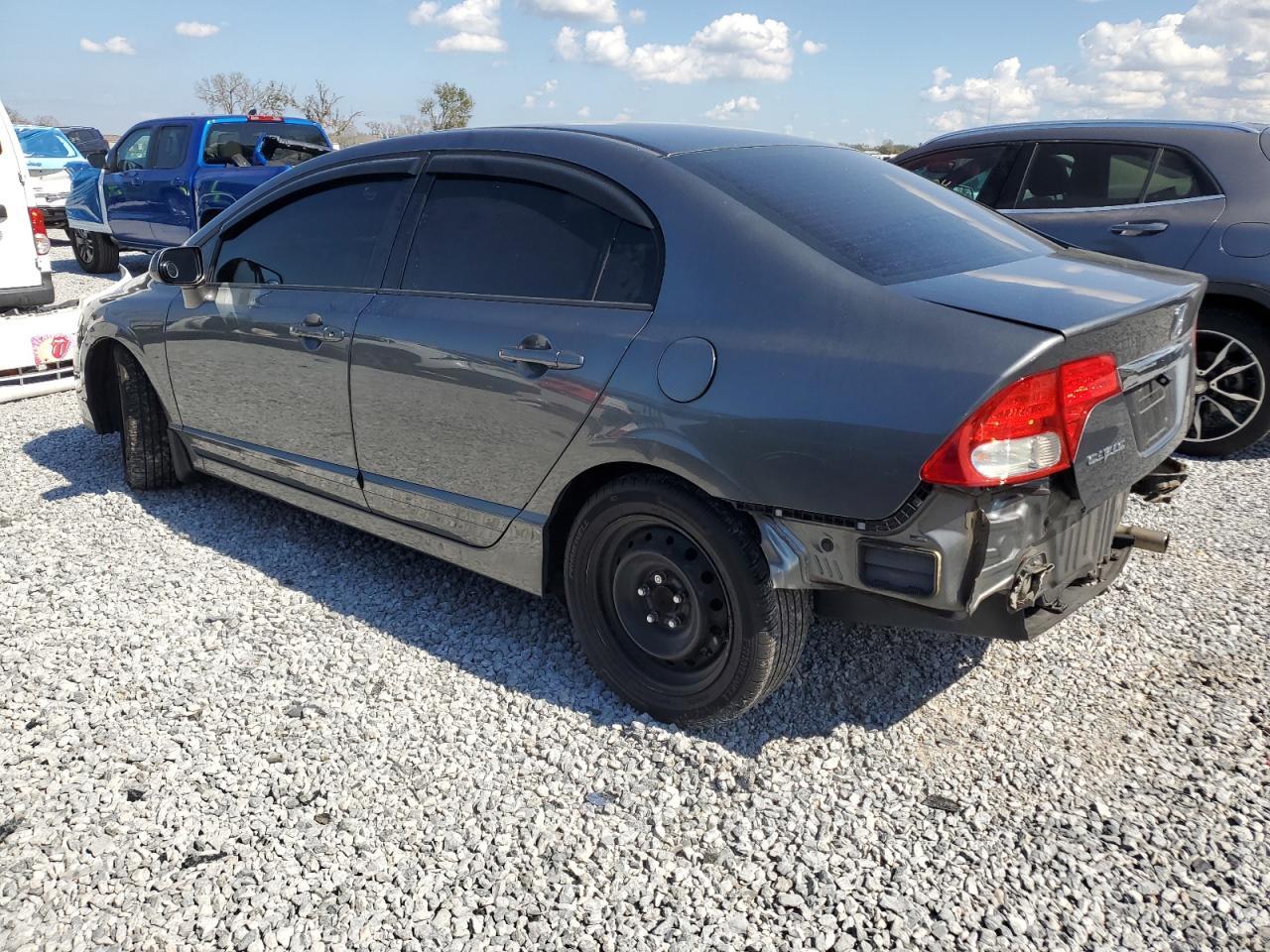 2011 HONDA CIVIC LX - Фото 2