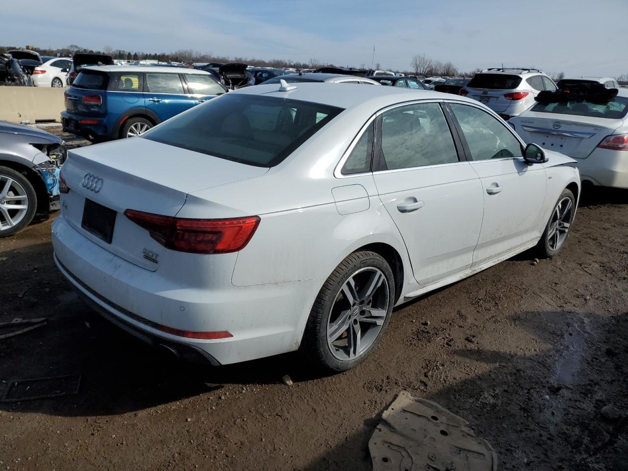 2017 AUDI A4 PREMIUM - Фото 3
