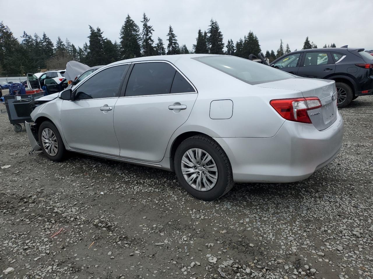2013 TOYOTA CAMRY L - Image 2