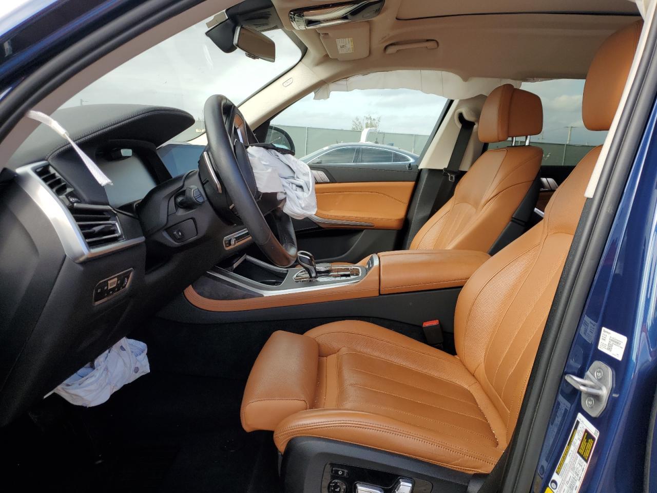 2022 BMW X7 XDRIVE4 - Image 7