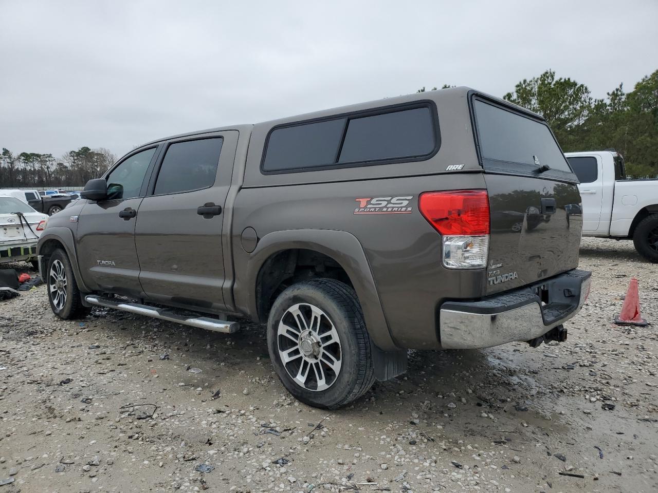 2012 TOYOTA TUNDRA CRE - Фото 2
