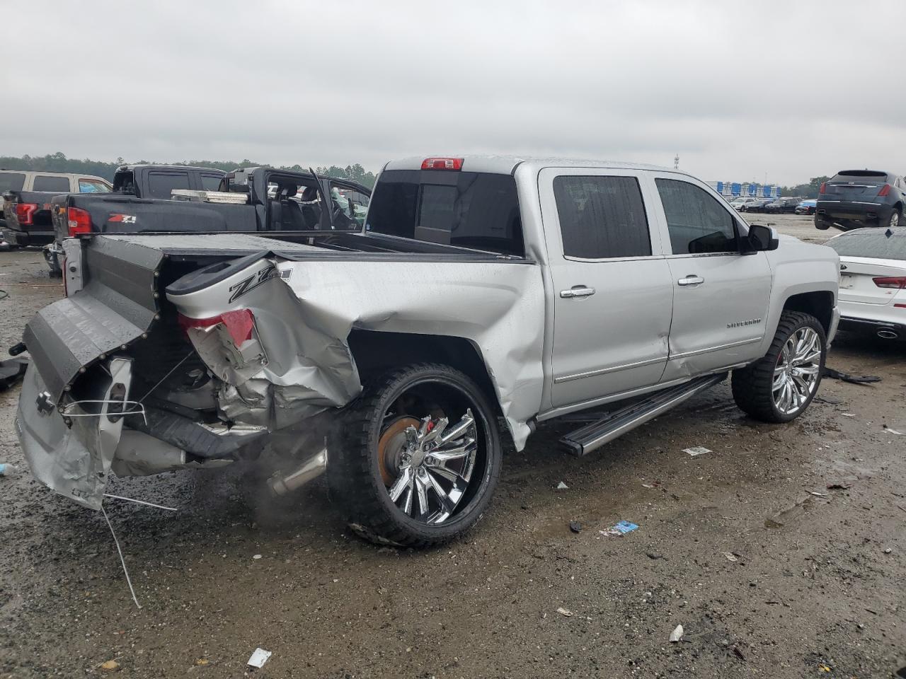 2018 CHEVROLET SILVERADO - Image 3