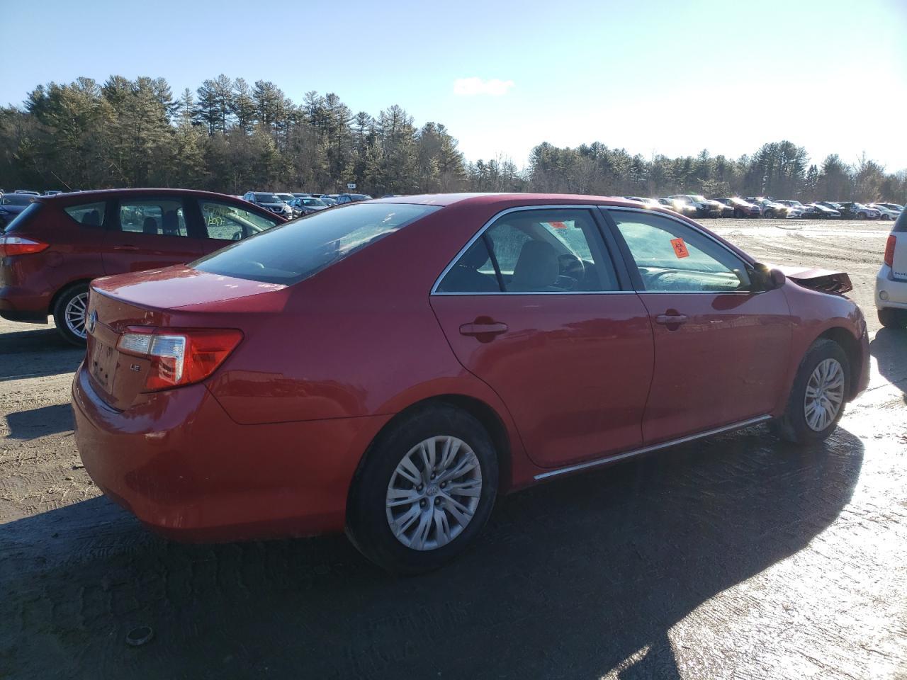 2014 TOYOTA CAMRY L - Image 3