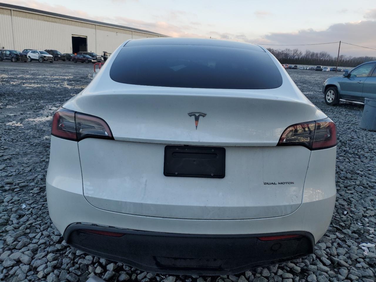 2023 TESLA MODEL Y - Image 6