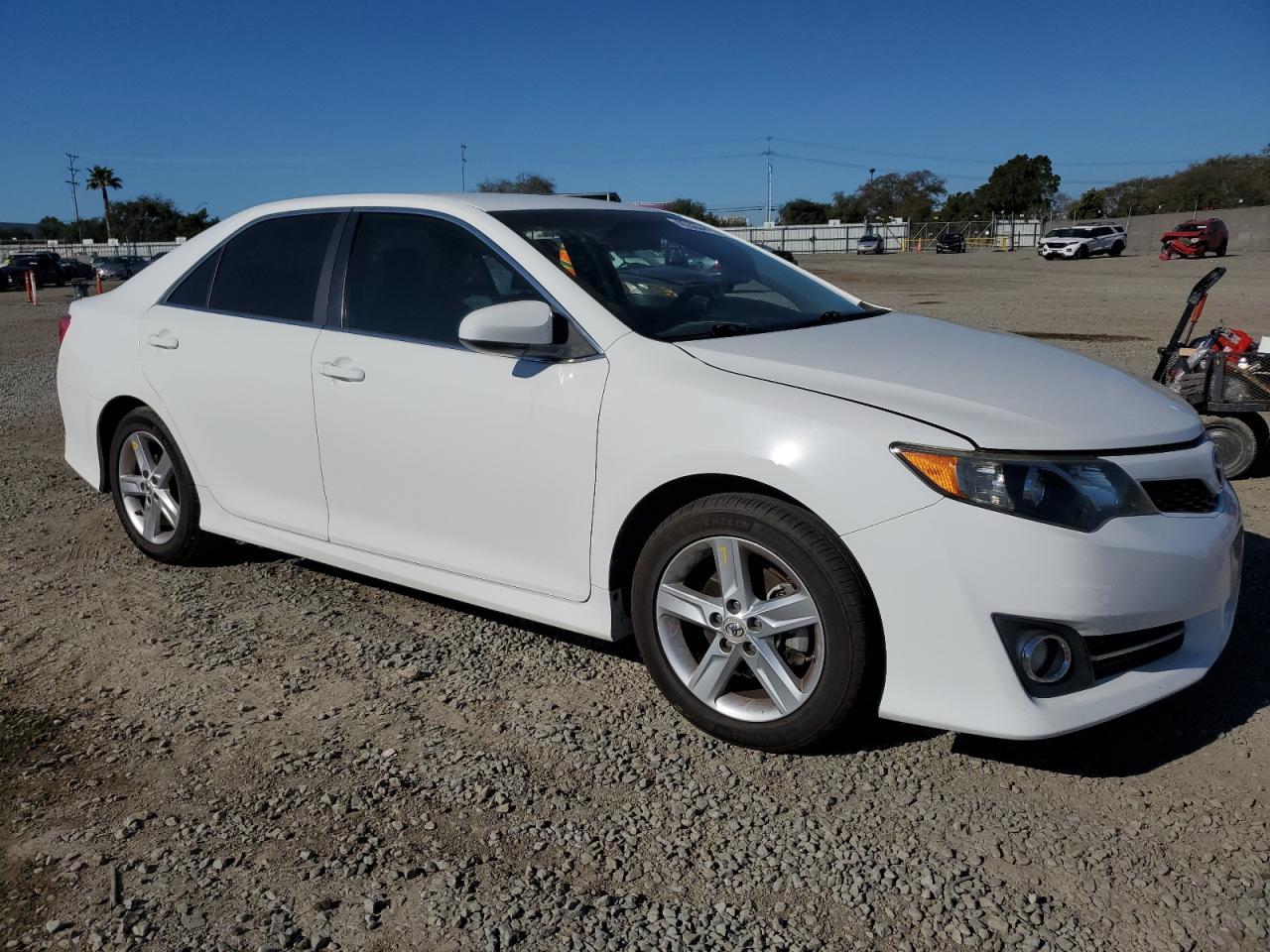 2012 TOYOTA CAMRY BASE - Image 4