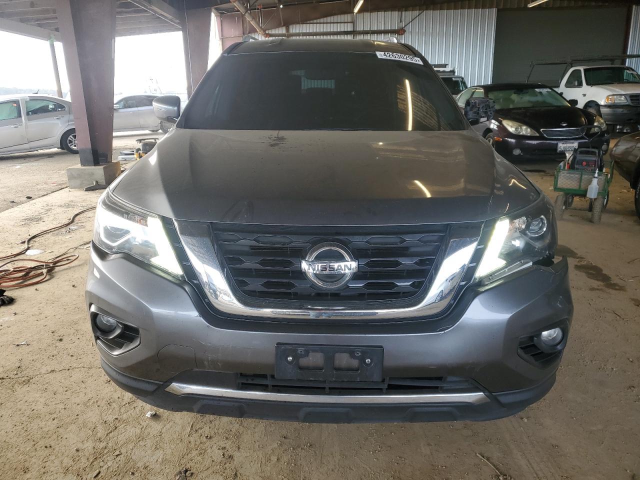 2019 NISSAN PATHFINDER - Фото 5