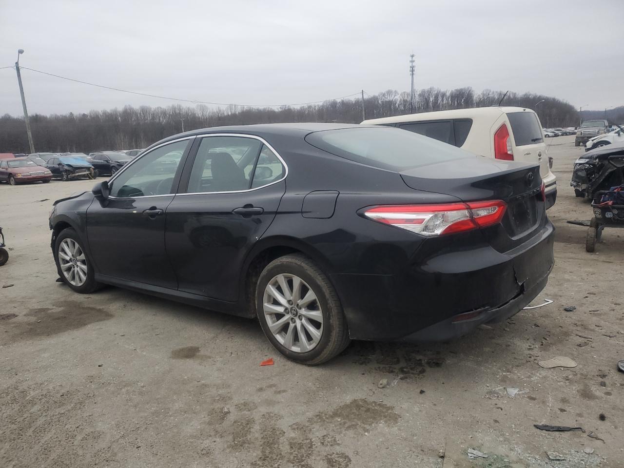 2018 TOYOTA CAMRY L - Image 2