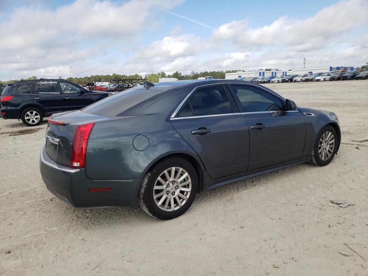 2011 CADILLAC CTS LUXURY - Image 3