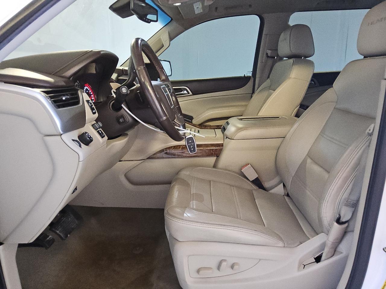 2016 GMC YUKON XL D - Фото 7