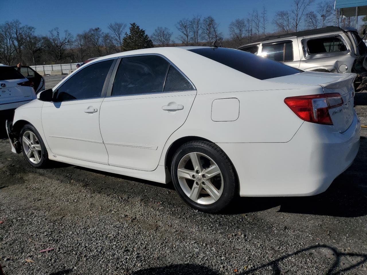 2012 TOYOTA CAMRY BASE - Фото 2