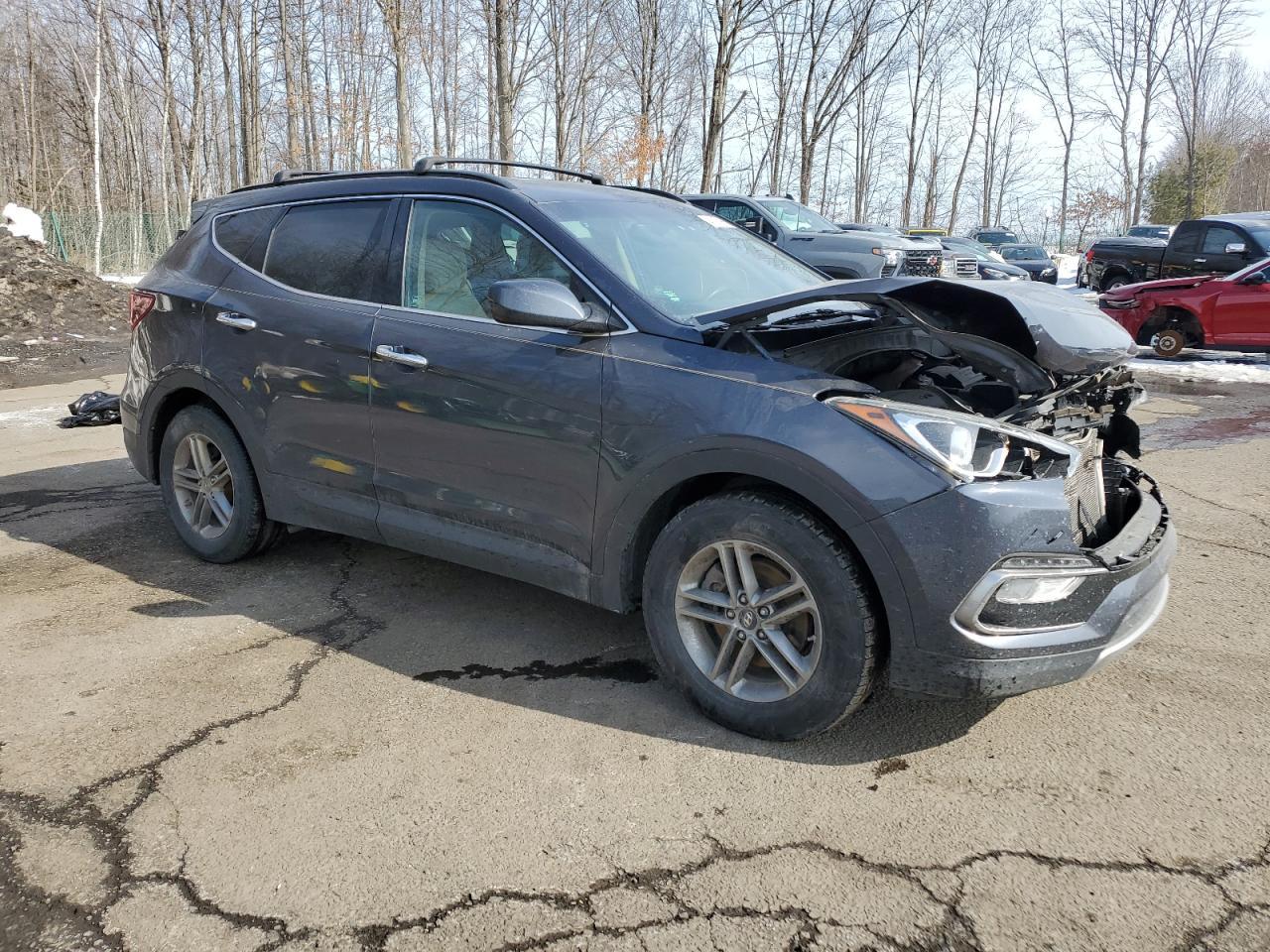2017 HYUNDAI SANTA FE S - Image 4