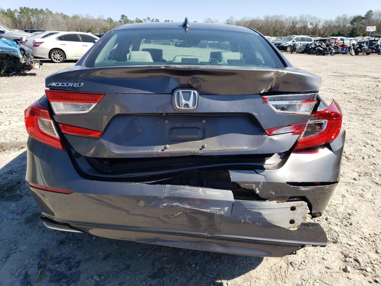 2018 HONDA ACCORD LX - Фото 6