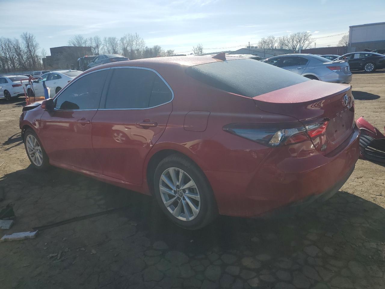 2023 TOYOTA CAMRY LE - Фото 2