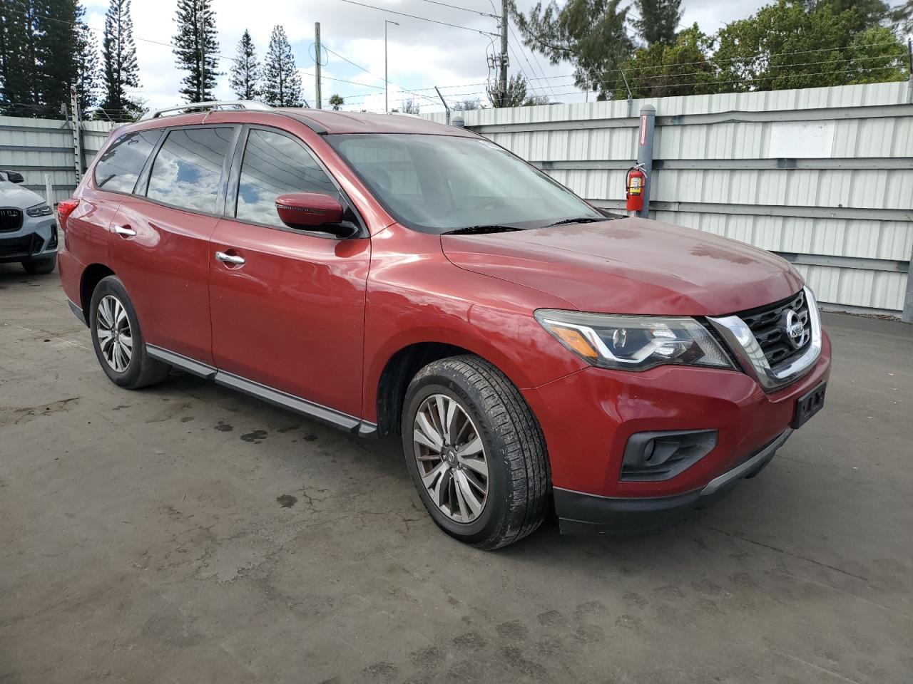 2017 NISSAN PATHFINDER - Image 4