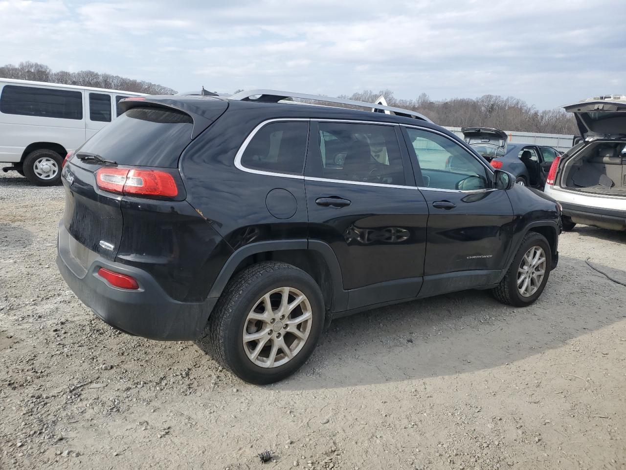 2017 JEEP CHEROKEE L - Image 3