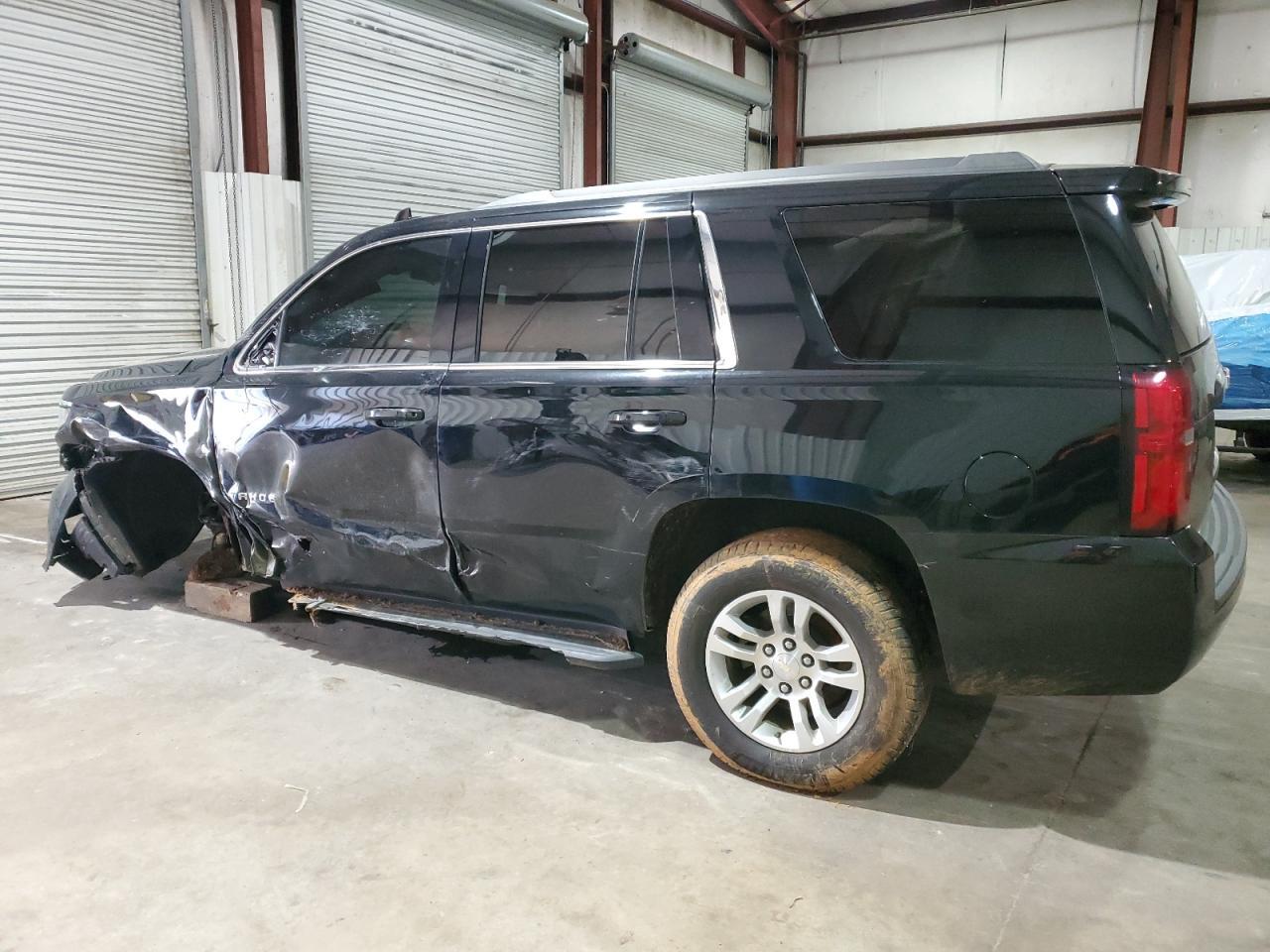 2019 CHEVROLET TAHOE C150 - Фото 2