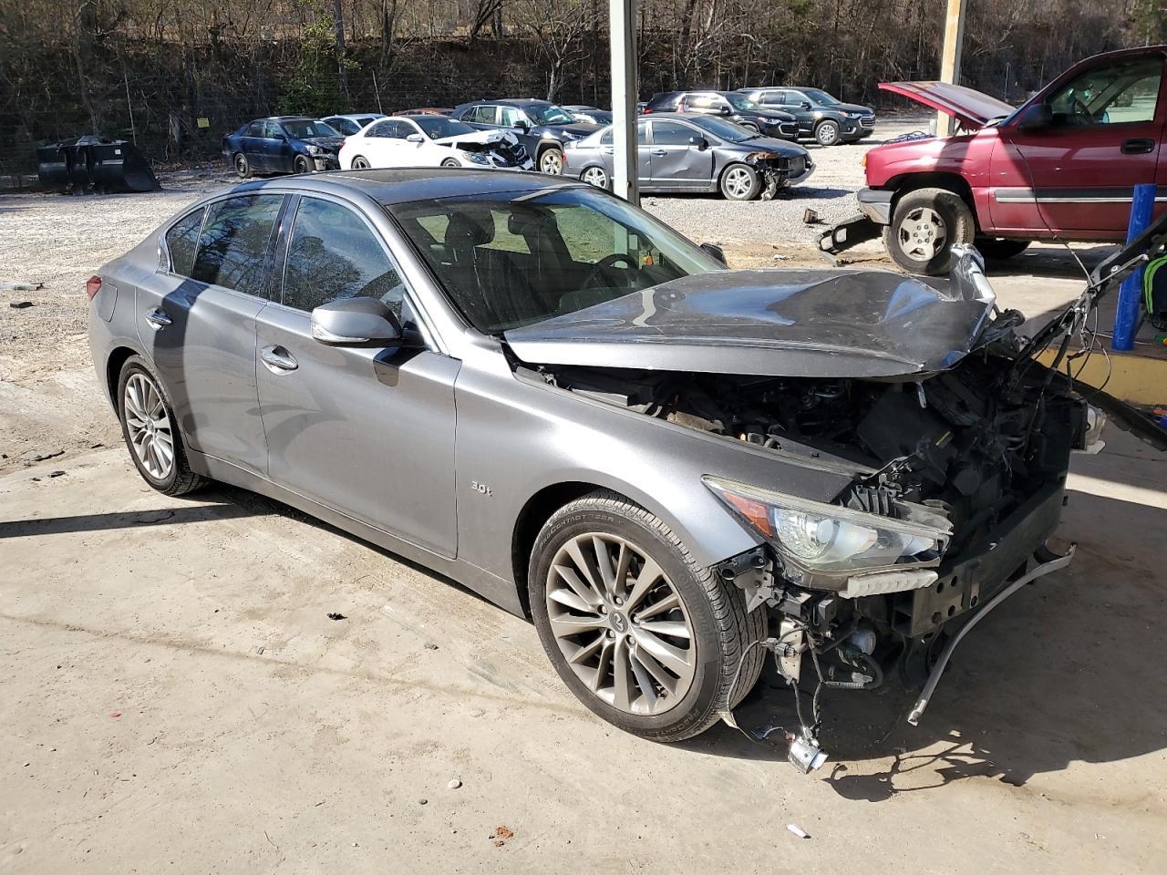 2018 INFINITI Q50 LUXE - Image 4