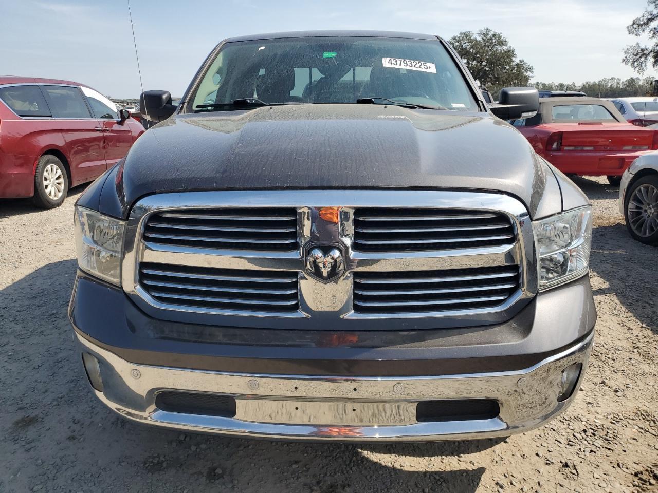 2014 RAM 1500 SLT - Image 5